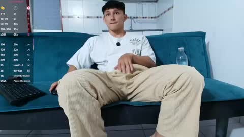 jacobo online show from July 15, 1:49 pm