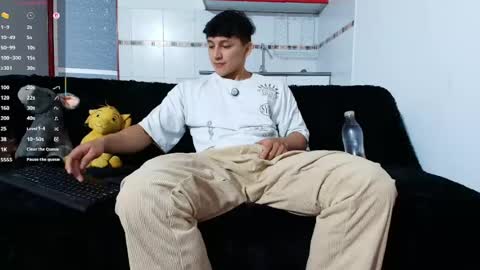 jacobo online show from April 28, 1:26 pm