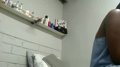 jadapinkertx online show from March 4, 7:49 am