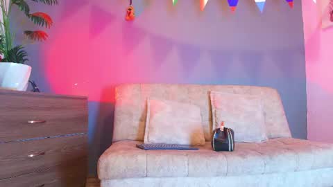  Jade Brunete  online show from June 29, 8:08 pm