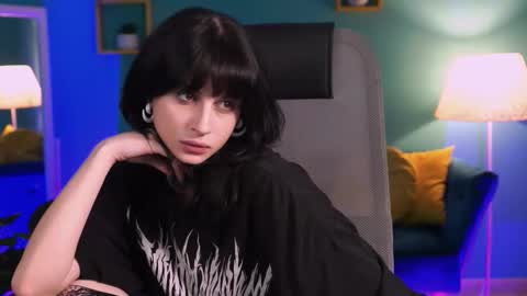 jade_castle online show from February 28, 5:06 pm