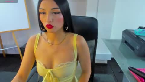 jade_connor online show from June 30, 7:12 pm