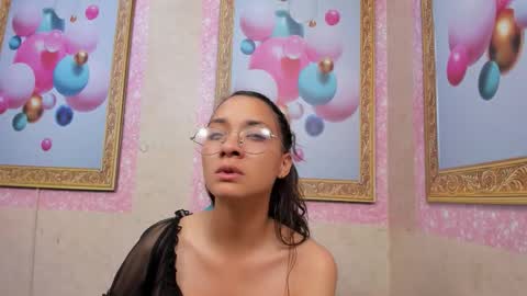 Snapshot of jade_greeyy_ chatting on September 27, 3:48 am Jade Greeyy online show from September 27, 3:48 am