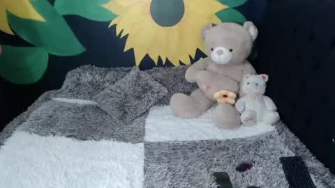 jade_scarlett1 online show from February 19, 3:49 pm