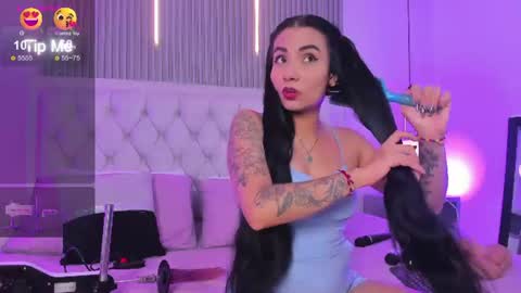 karlla scarlet online show from July 25, 5:05 am