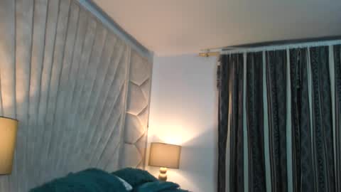 Jade  online show from October 25, 10:14 am