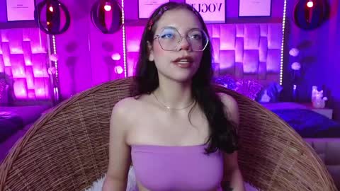 JADE online show from April 25, 1:52 pm