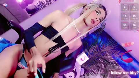 Snapshot of jadee_williamss chatting on March 3, 5:41 pm Jadee Williamss online show from March 3, 5:41 pm