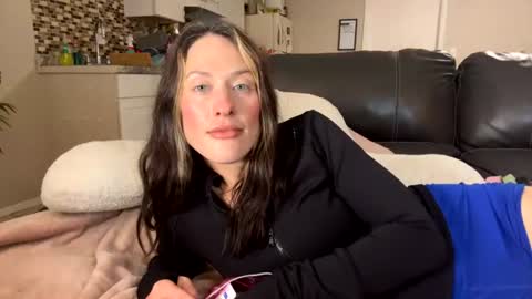 sexyeyes neverlie  online show from June 21, 7:42 pm