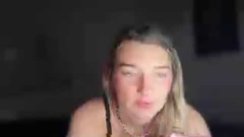Jade james online show from June 24, 3:57 am