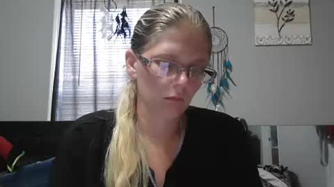 JadeLuv online show from July 30, 4:51 pm