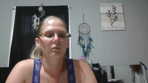 JadeLuv online show from July 1, 1:25 am