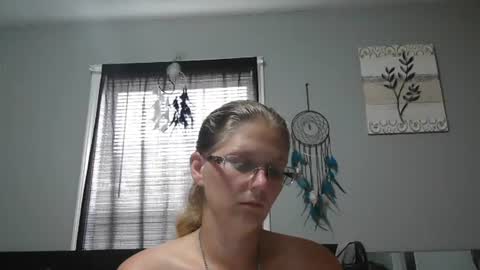JadeLuv online show from August 2, 5:37 pm