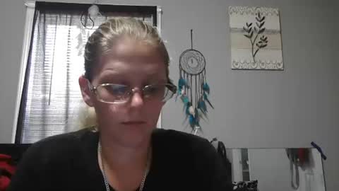 JadeLuv online show from July 24, 6:49 pm