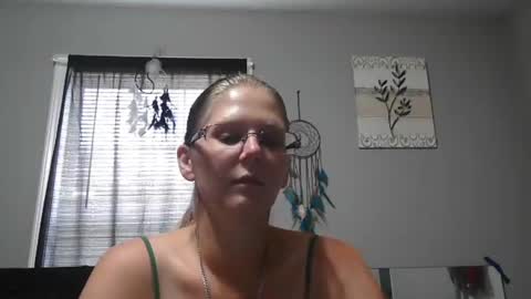 JadeLuv online show from July 27, 5:43 pm