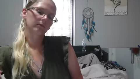 JadeLuv online show from July 10, 6:34 pm