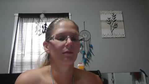 JadeLuv online show from June 26, 7:08 pm