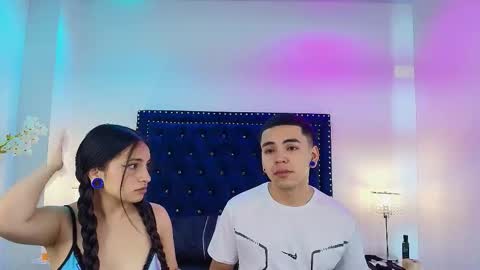 Jaden and Sofia  online show from March 13, 3:32 am