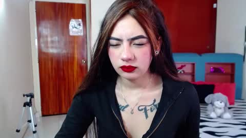 Jade online show from January 21, 3:32 pm