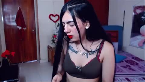 Jade online show from February 6, 7:51 pm