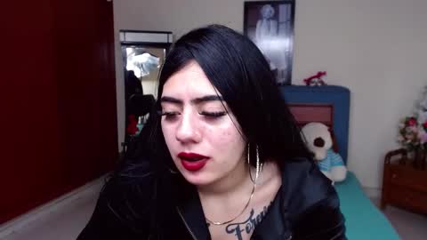 Jade online show from March 11, 8:42 pm