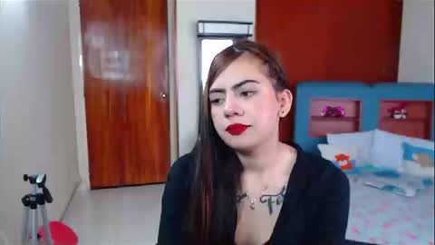 Jade online show from January 29, 4:08 pm