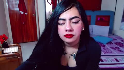 Jade online show from February 14, 7:02 pm