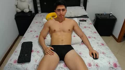 jahshot4 online show from April 30, 4:17 am
