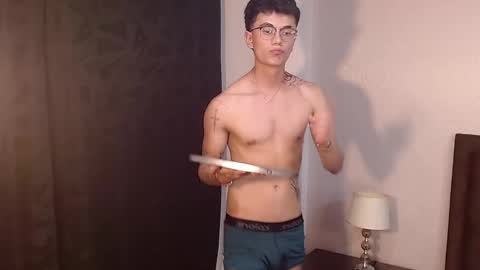 Snapshot of jaico_santos chatting on September 9, 11:27 pm jaico_santos online show from September 9, 11:27 pm