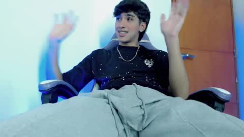 jake online show from March 18, 3:01 am