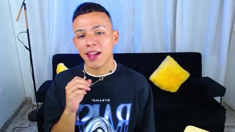 Jake online show from December 5, 3:32 pm