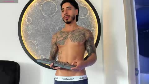 Santiago online show from November 14, 6:43 pm