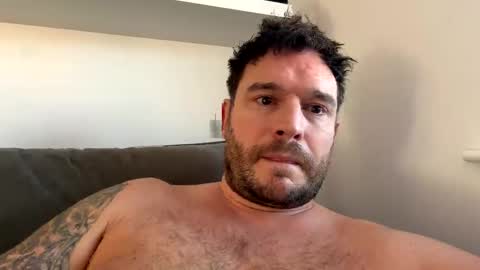 jakesnake05 online show from November 26, 9:39 am