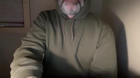 jakkjones9999 online show from December 14, 8:31 am