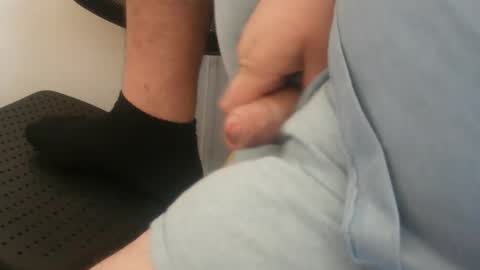 jallen1993 online show from April 21, 7:32 pm