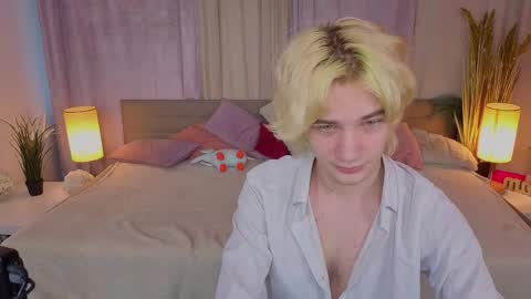 JameMiller online show from April 23, 6:32 am