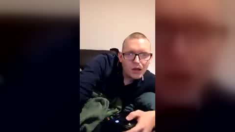 james0901998 online show from July 2, 10:58 pm