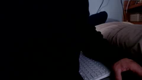 what you in too online show from April 27, 12:52 am