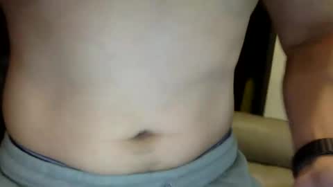 Snapshot of jamesmo820913 chatting on October 24, 4:13 am jamesmo820913 online show from October 24, 4:13 am