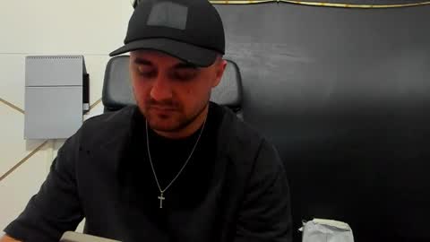 JamesMyers online show from April 24, 7:21 am