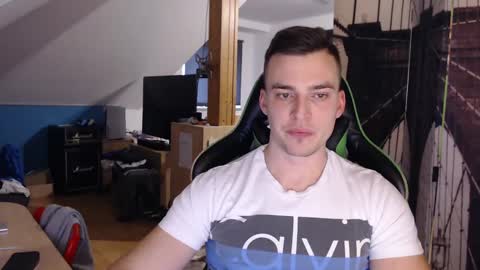 jamesss11158699 online show from February 6, 2:58 pm