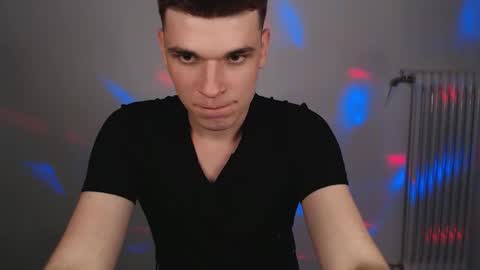 Snapshot of jamesstone49 chatting on October 31, 3:23 pm JamesOn online show from October 31, 3:23 pm