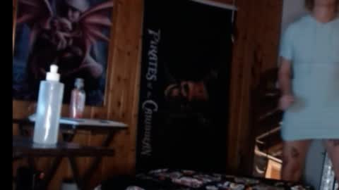 Jamie Bottoms online show from February 13, 11:46 am