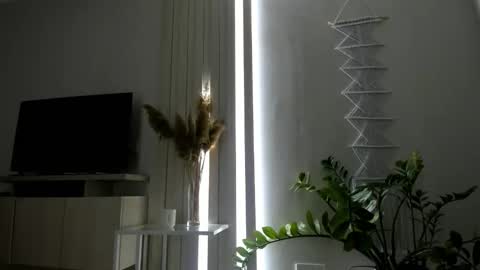 jamiennyam online show from October 16, 8:07 pm