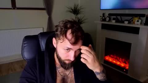 Robbie online show from March 6, 8:13 am