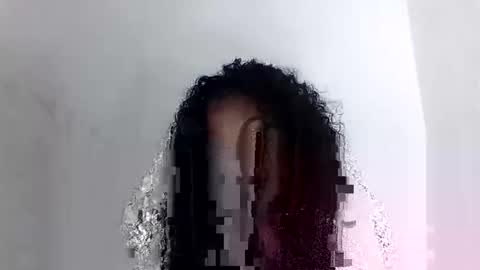 jamila531017 online show from May 24, 8:15 pm