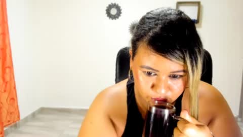 jan_milkhot online show from July 15, 2:50 am