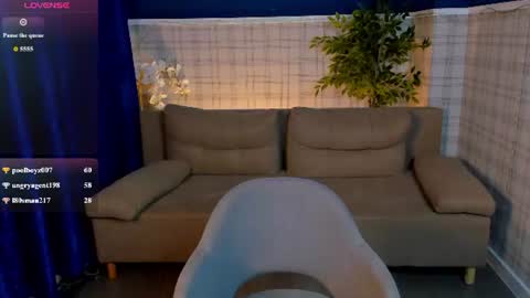 Jane online show from July 8, 7:34 am