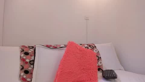 Snapshot of jane_monttgomery chatting on December 1, 7:38 pm Jane  M online show from December 1, 7:38 pm