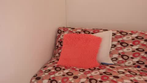 Snapshot of jane_monttgomery chatting on December 19, 1:07 am Jane  M online show from December 19, 1:07 am